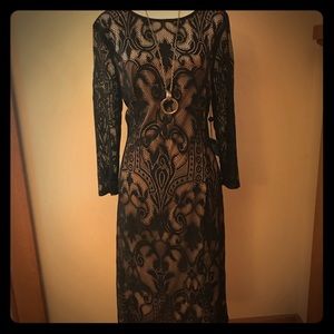 NWT Adrianna Papell   All over Deco lace dress